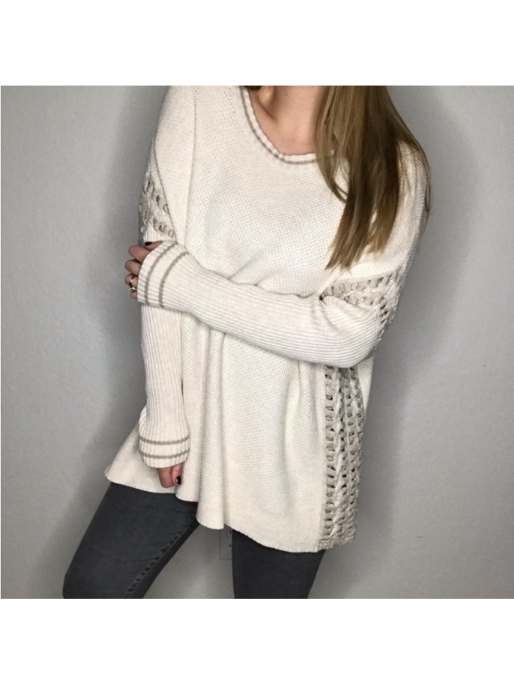 Cabi Relaxed Cream Knit Crewneck Sweater Lace-Inset